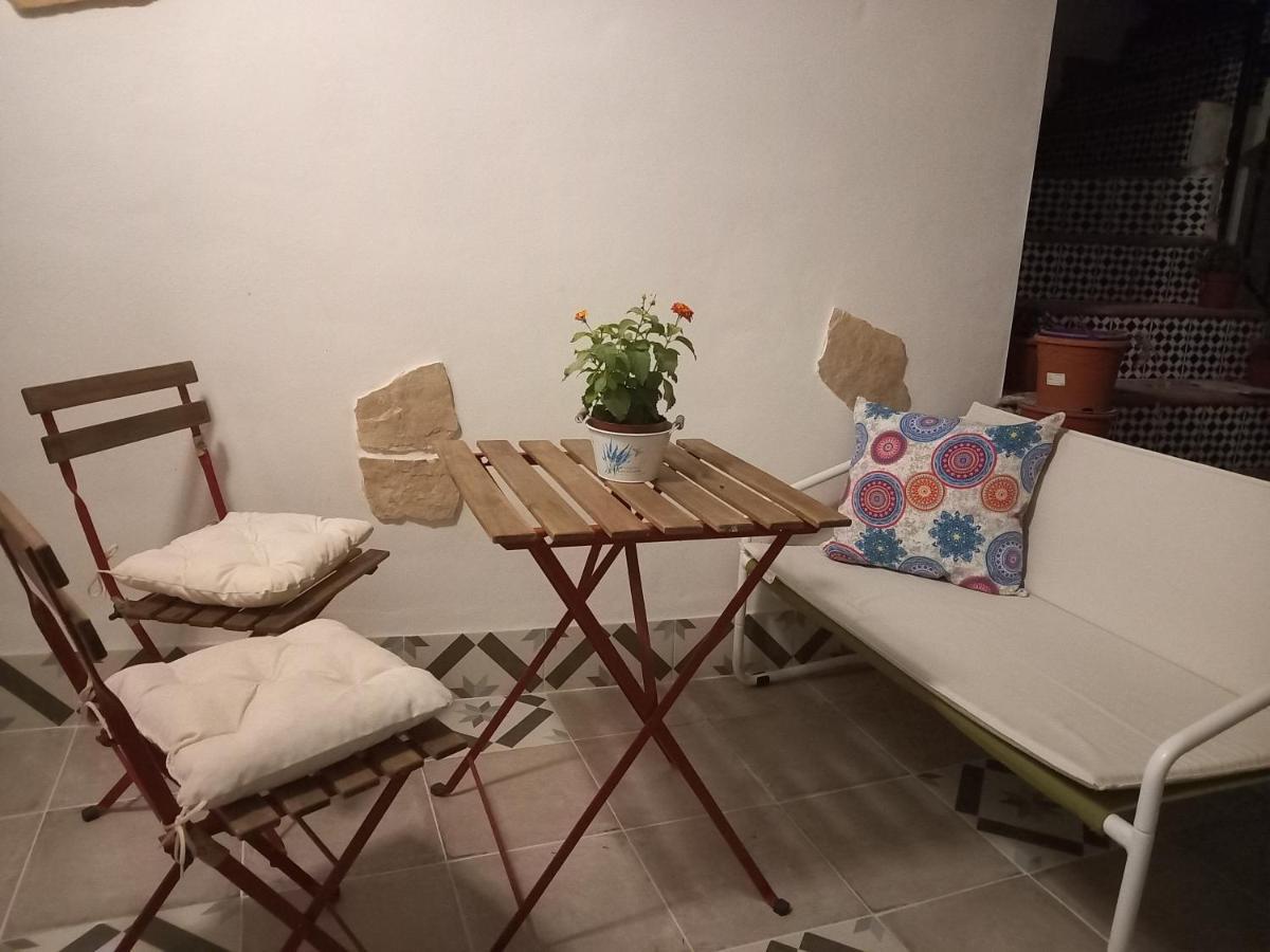 Guesthouse Jazmines Mozarabes # Wifi Баена Екстер'єр фото