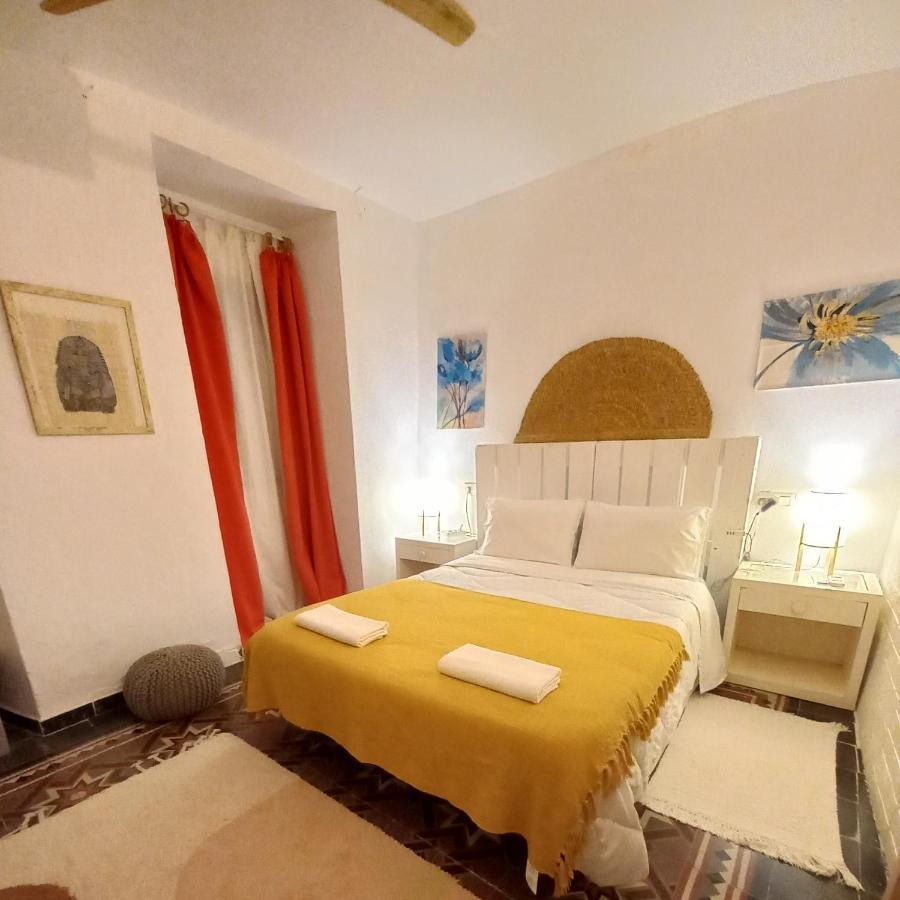 Guesthouse Jazmines Mozarabes # Wifi Баена Екстер'єр фото