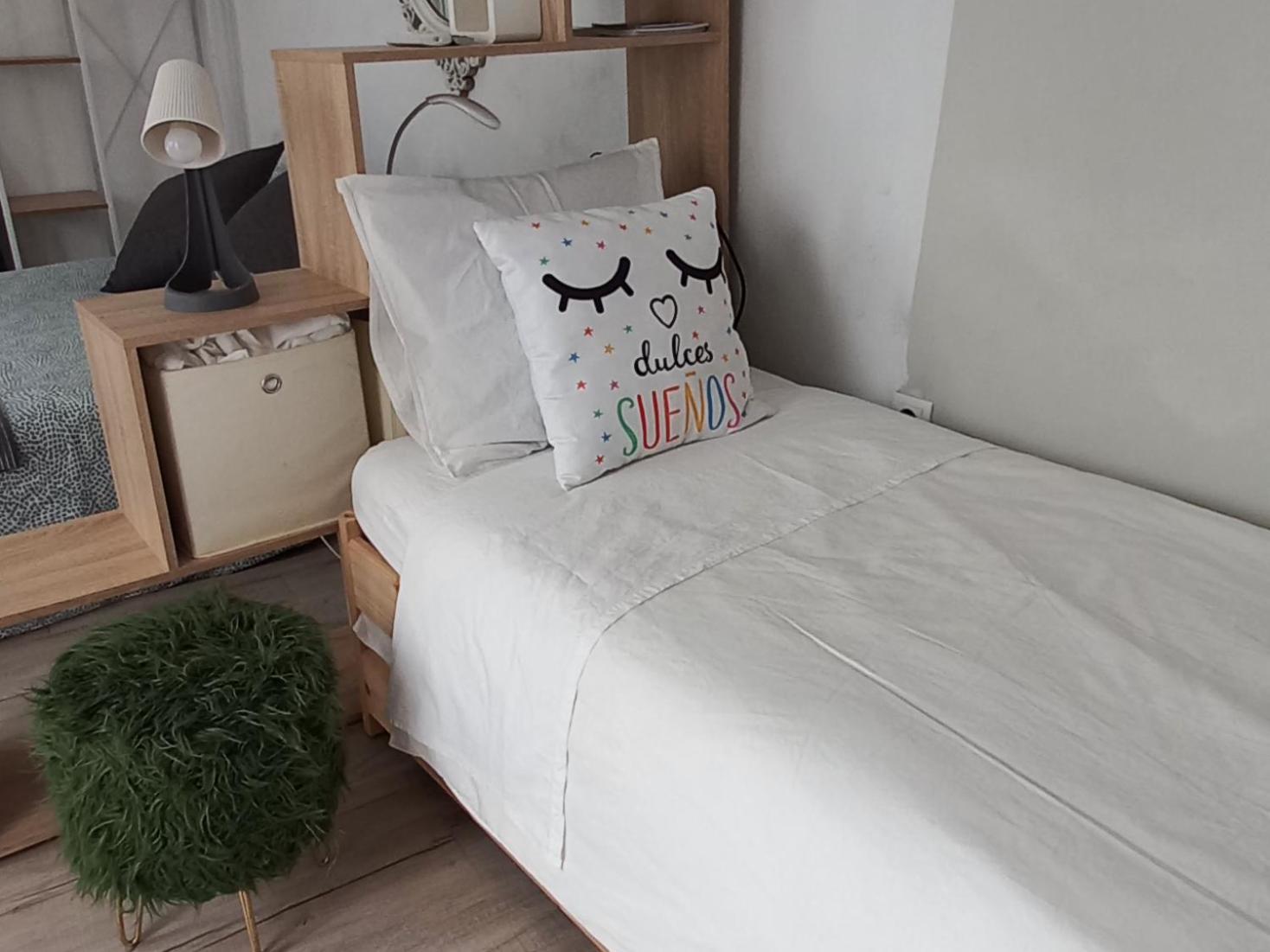 Guesthouse Jazmines Mozarabes # Wifi Баена Екстер'єр фото