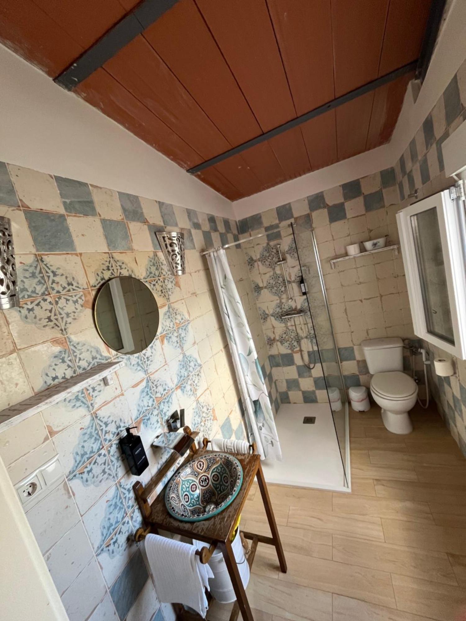 Guesthouse Jazmines Mozarabes # Wifi Баена Екстер'єр фото